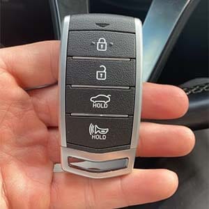 Pro-Hacks-to-Have-a-Key-Made-for-Car-Owners-Door-N-Key